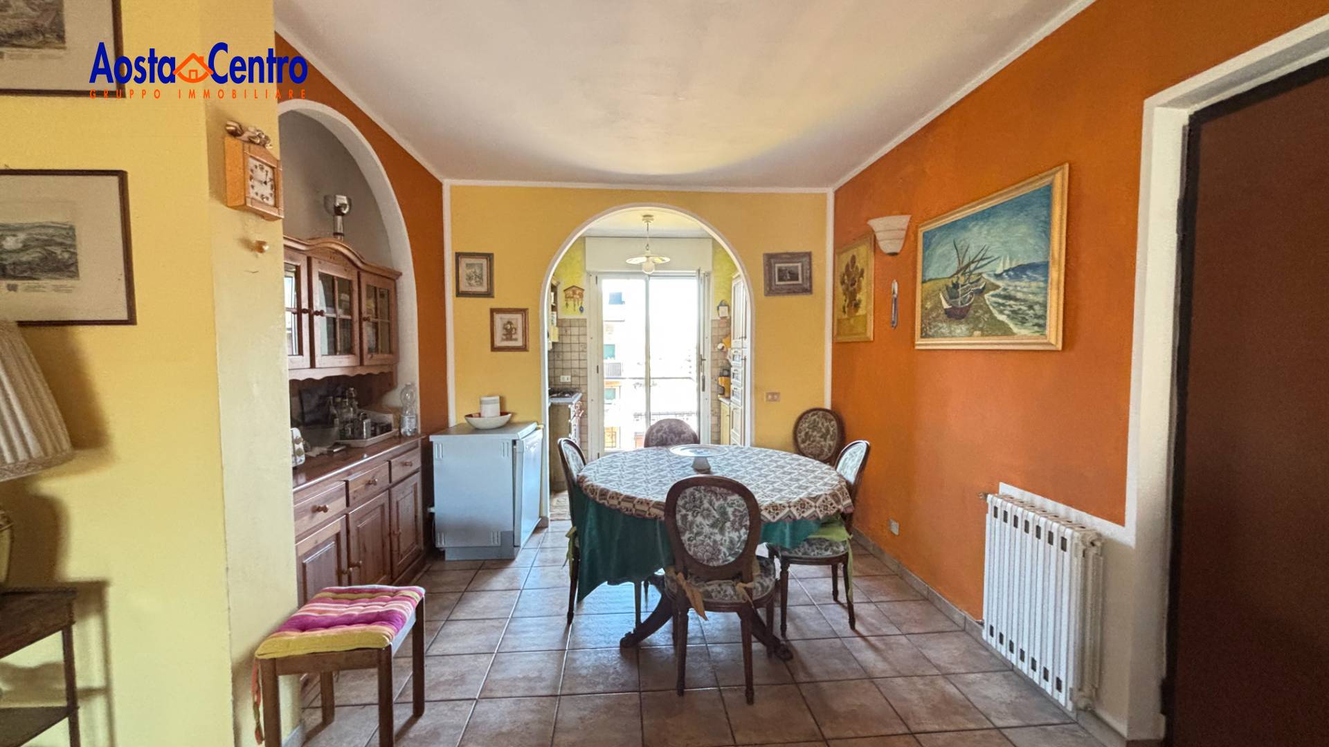 Quadrilocale in vendita a Aosta, Centro