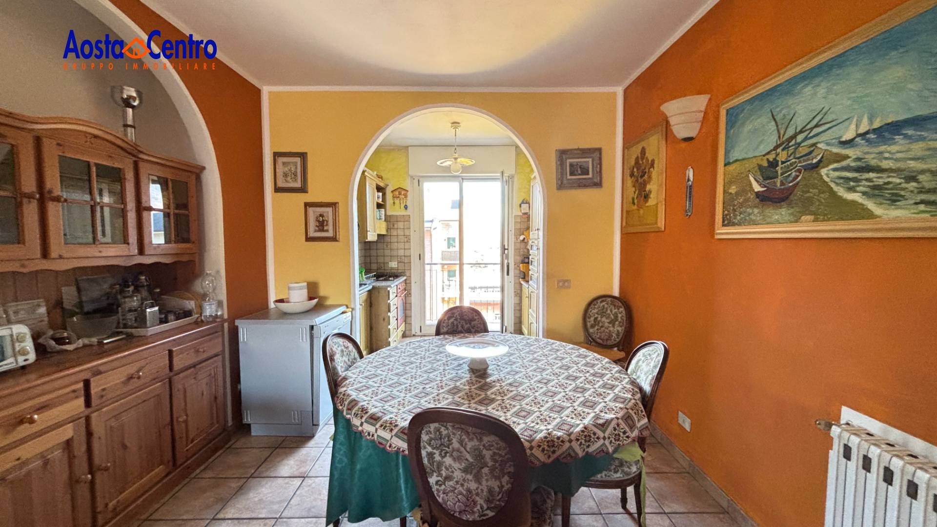 Quadrilocale in vendita a Aosta, Centro