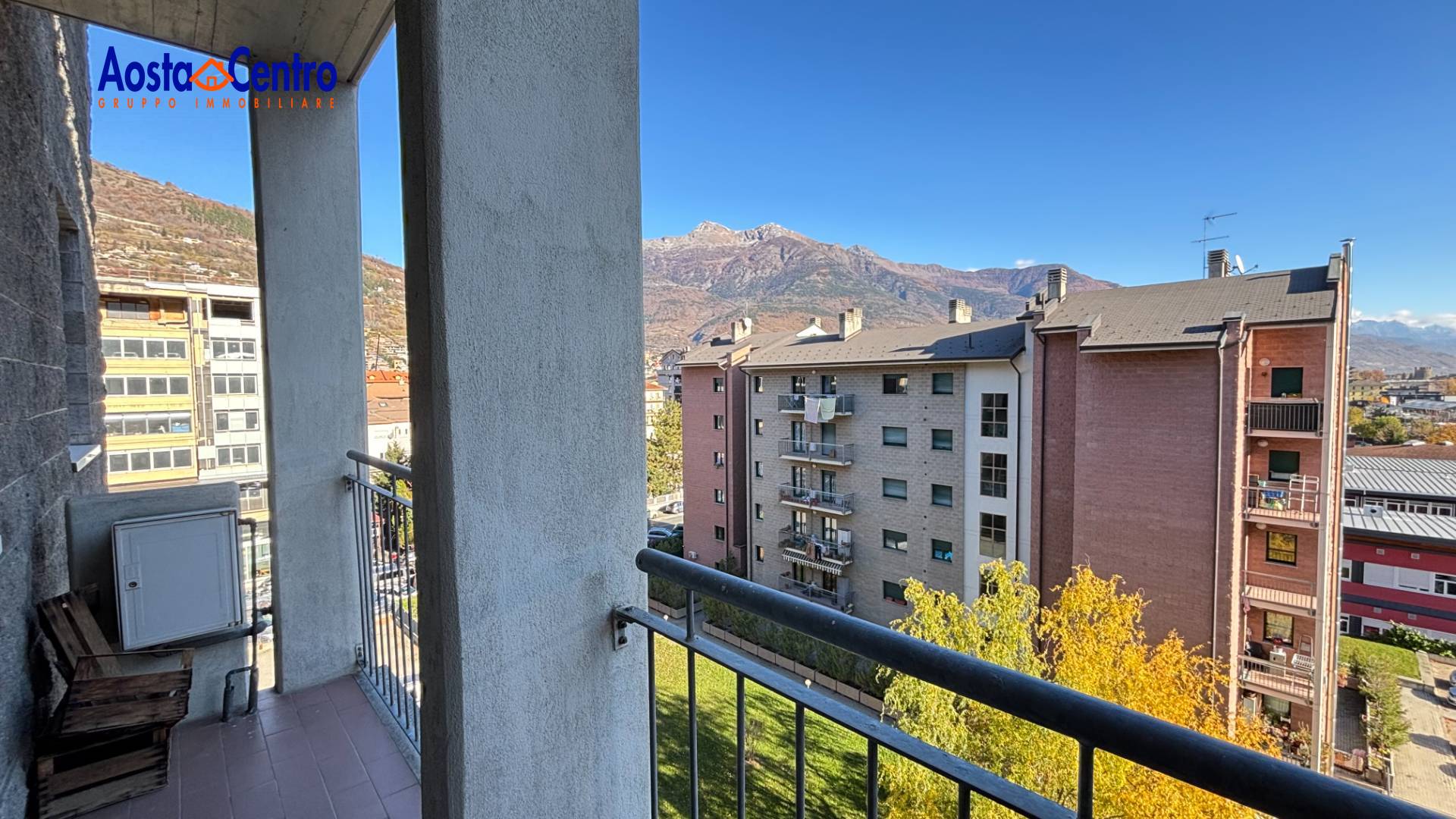 Quadrilocale in vendita a Aosta, Centro