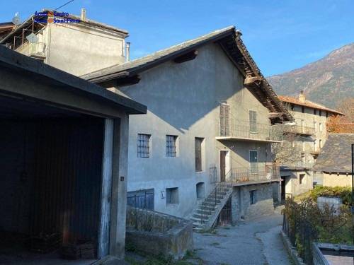 Rustico in vendita a Gignod