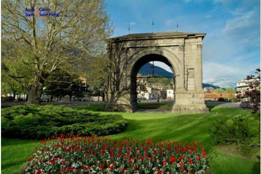 Attivit commerciale in vendita a Aosta, Centro