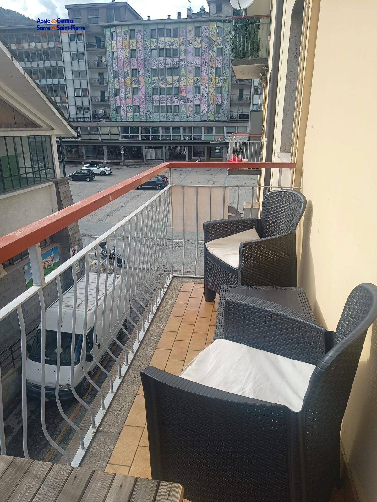 Trilocale in vendita a Aosta, Centro