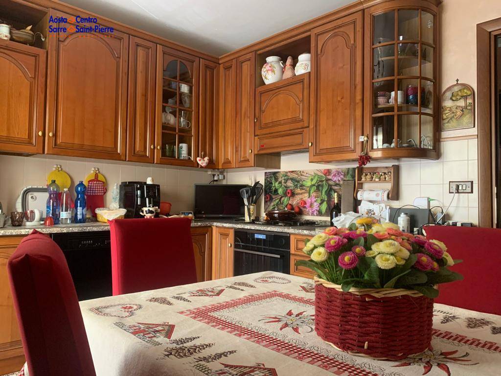 Attico in vendita a Aosta, Zona collinare