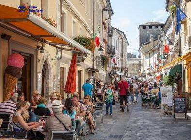 Attivit commerciale in vendita a Aosta, Centro