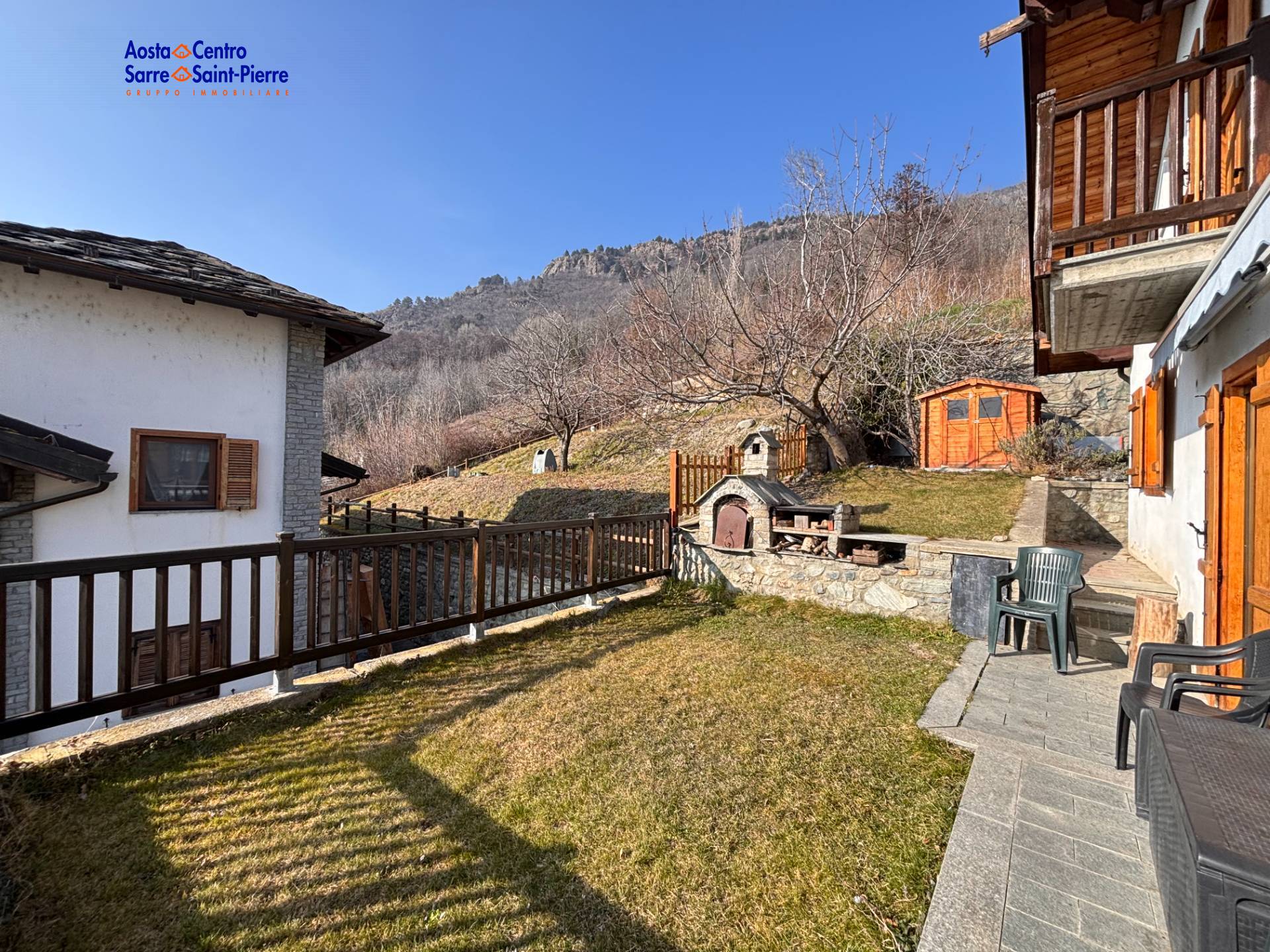 Villa in vendita a Quart