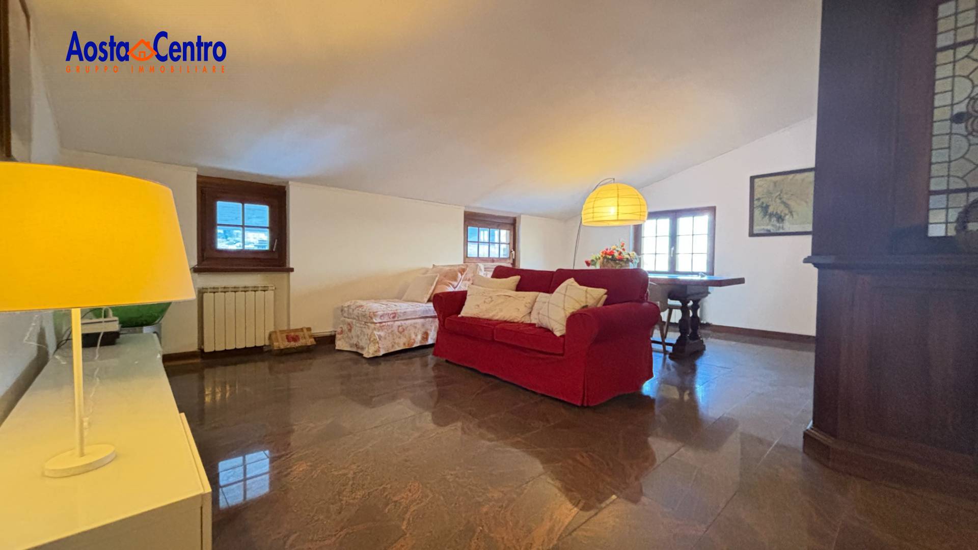 Trilocale in vendita a Aymavilles, Ferrire