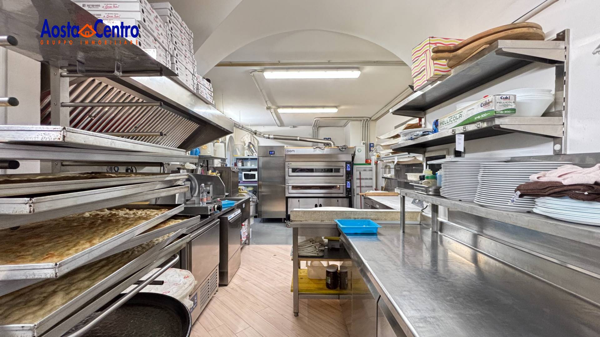 Attivit commerciale in vendita a Aosta, Centro