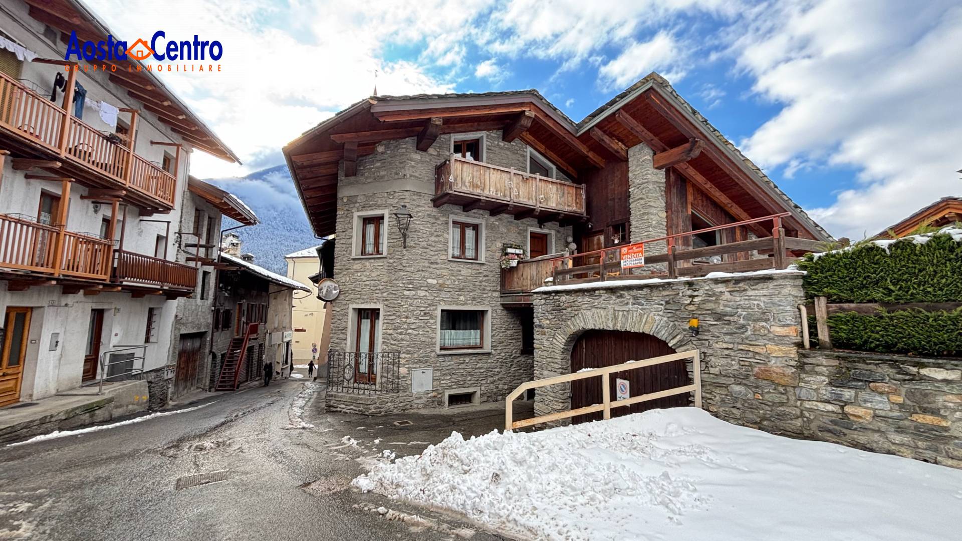 Trilocale in vendita a La Salle