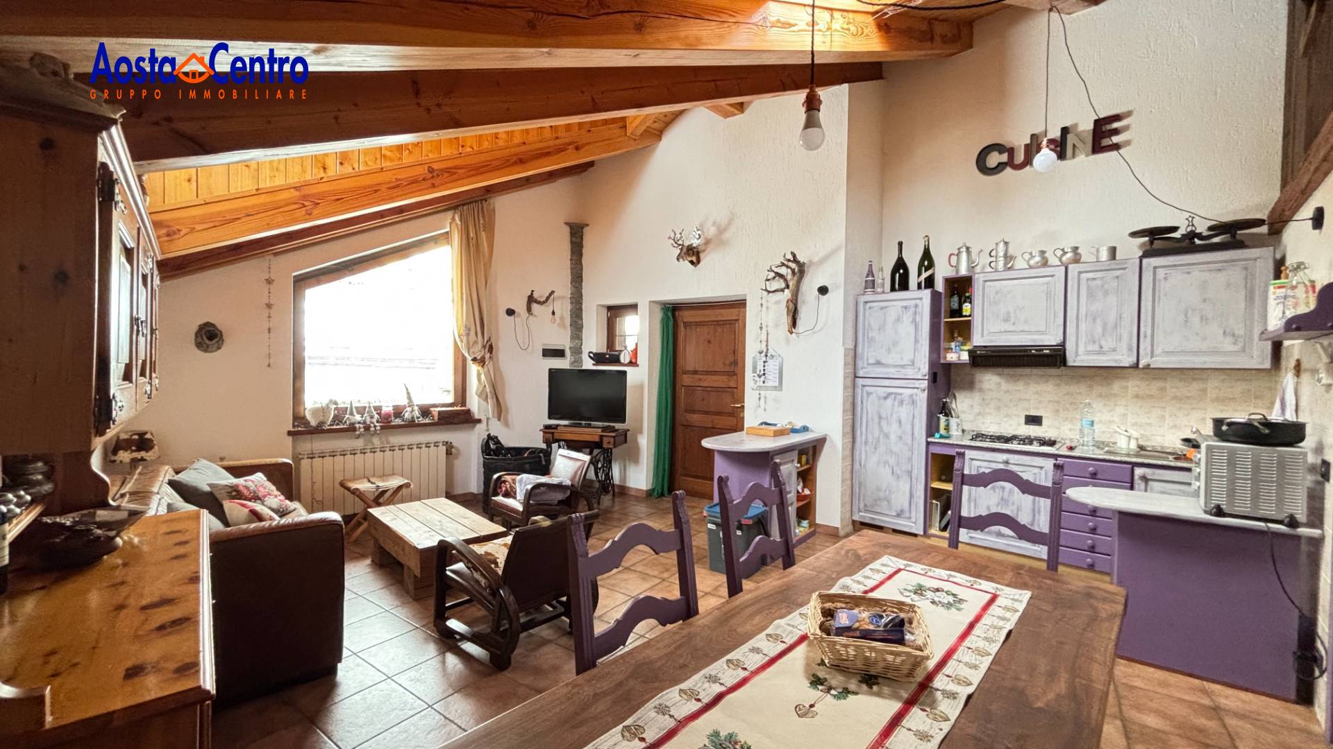 Trilocale in vendita a La Salle