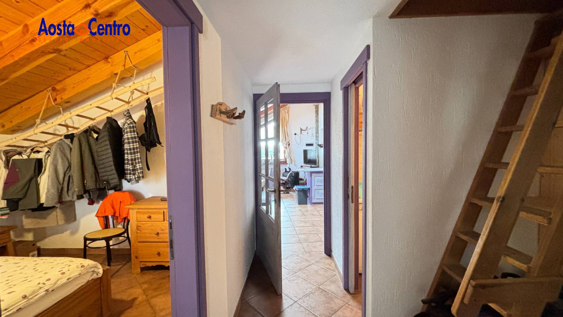 Trilocale in vendita a La Salle