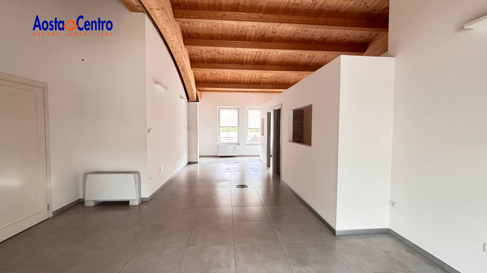 Studio/Ufficio in affitto a Saint-Christophe