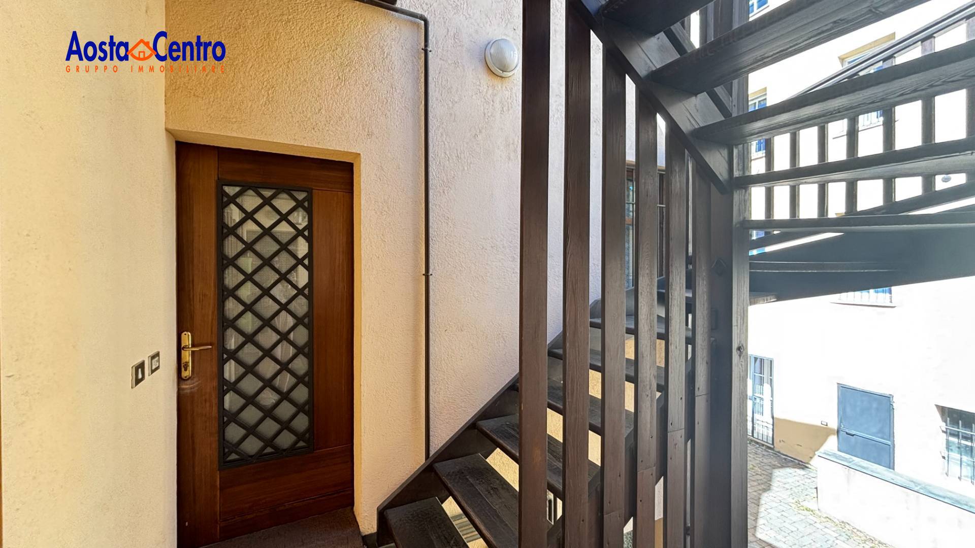 Bilocale in vendita a Aosta, Centro