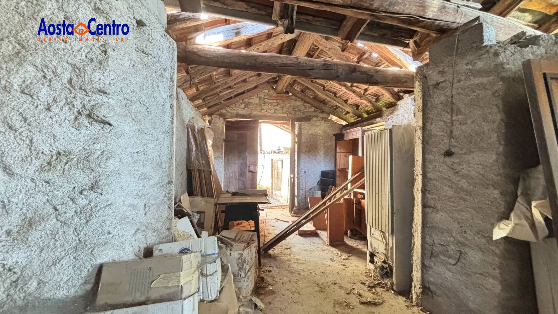 Rustico in vendita a Saint-Pierre, Champretavy