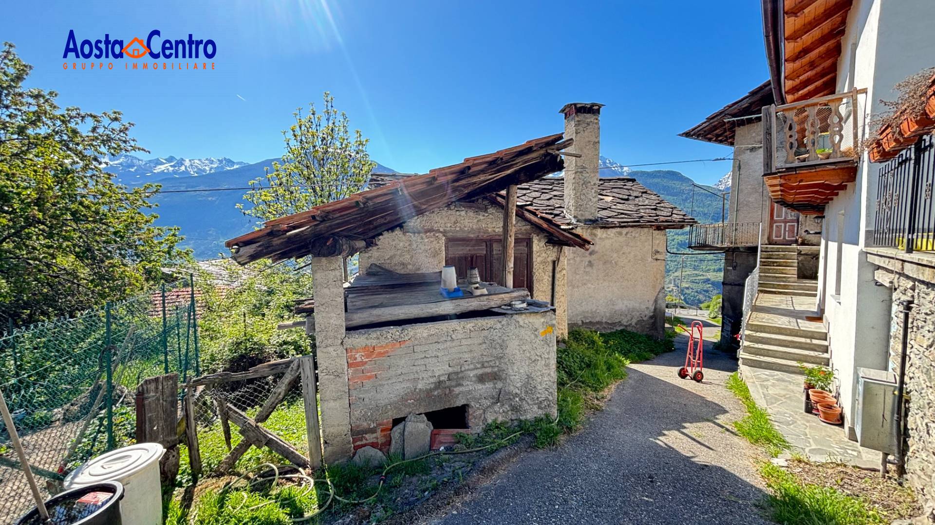 Rustico in vendita a Saint-Pierre, Champretavy