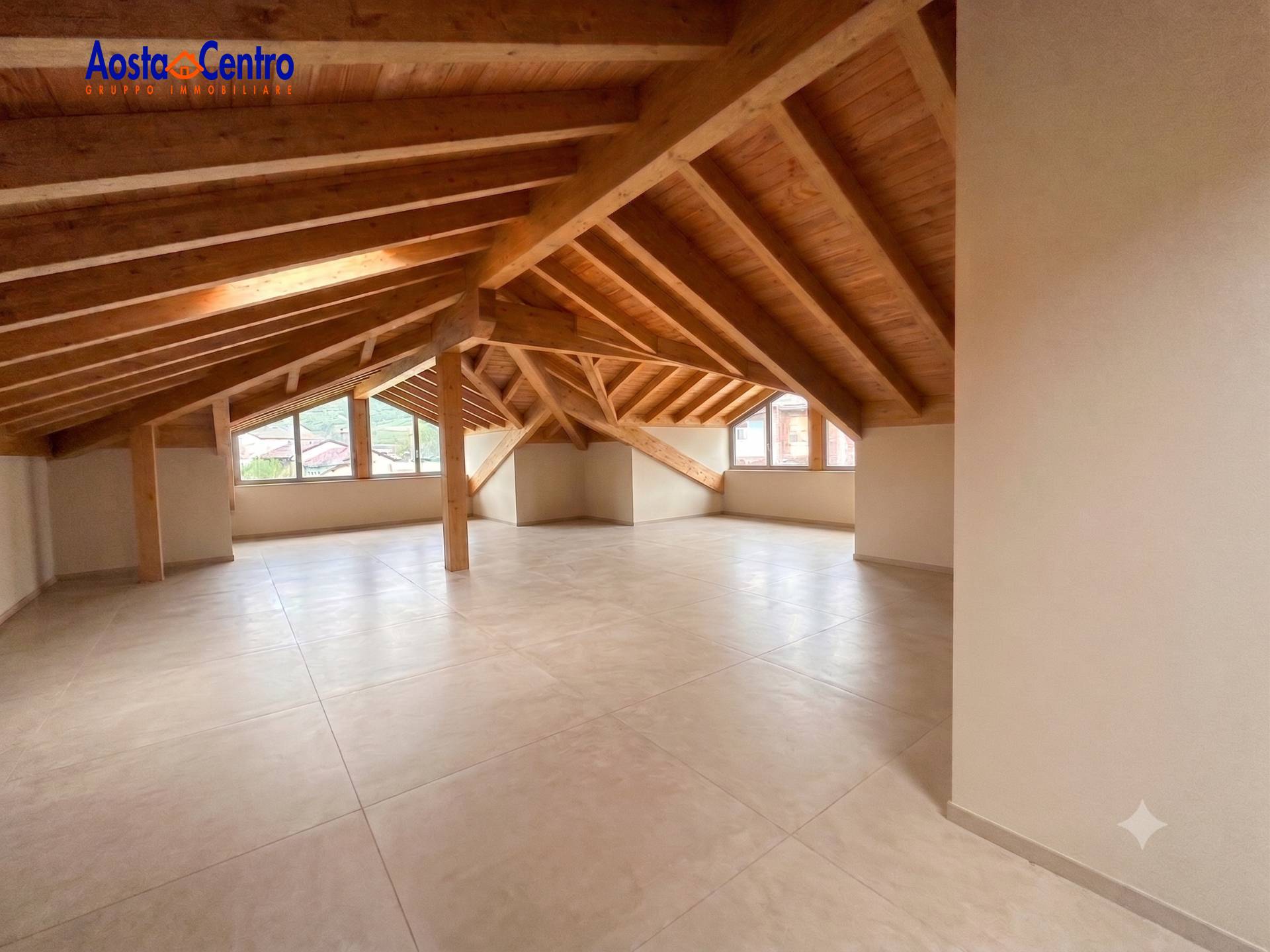 Studio/Ufficio in affitto a Gressan