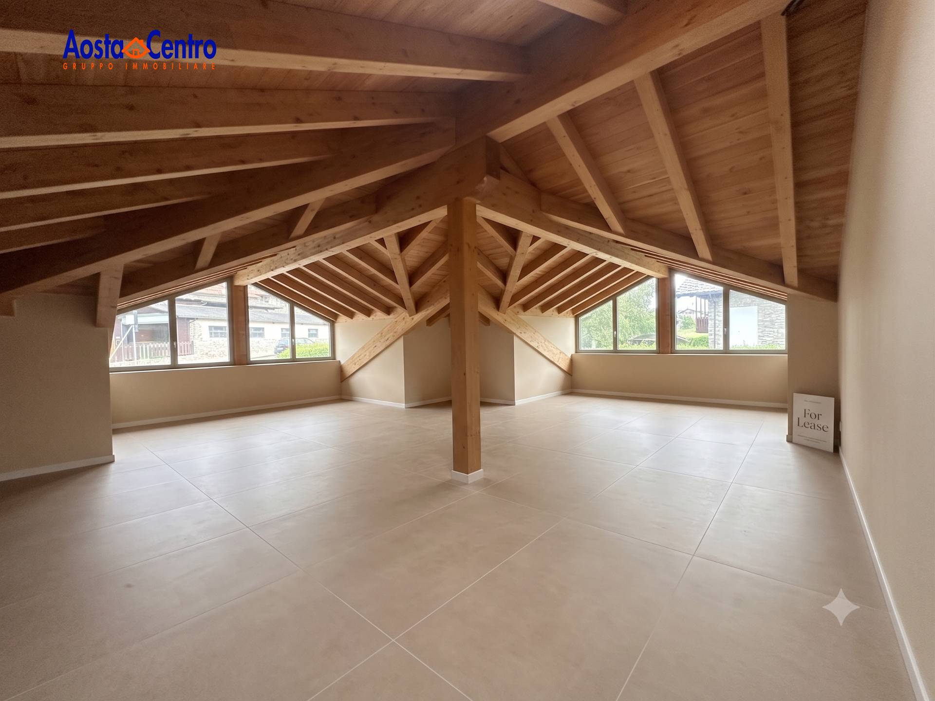 Studio/Ufficio in affitto a Gressan