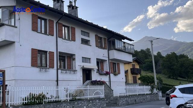 Quadrilocale in vendita a Gignod