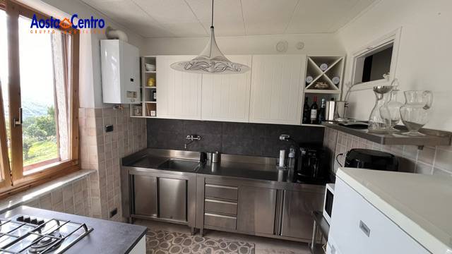 Quadrilocale in vendita a Gignod