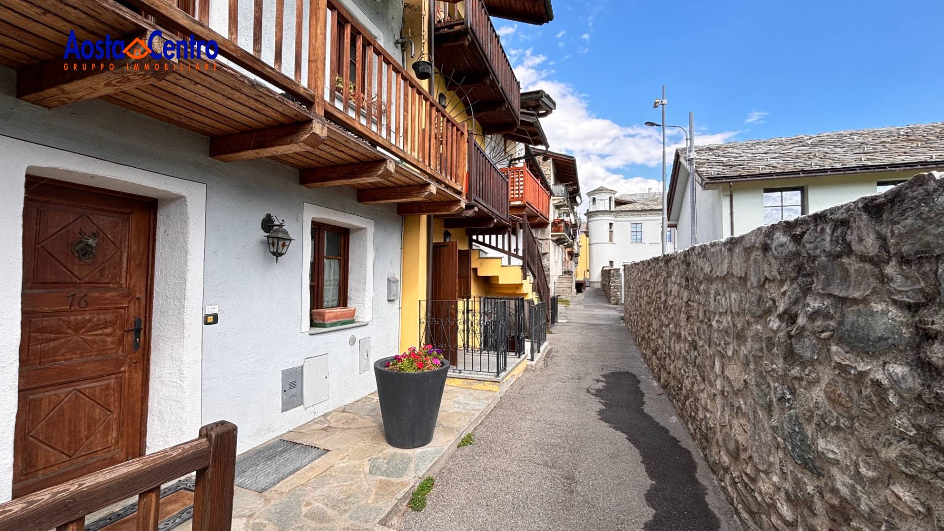 Bilocale in vendita a Aosta, Centro