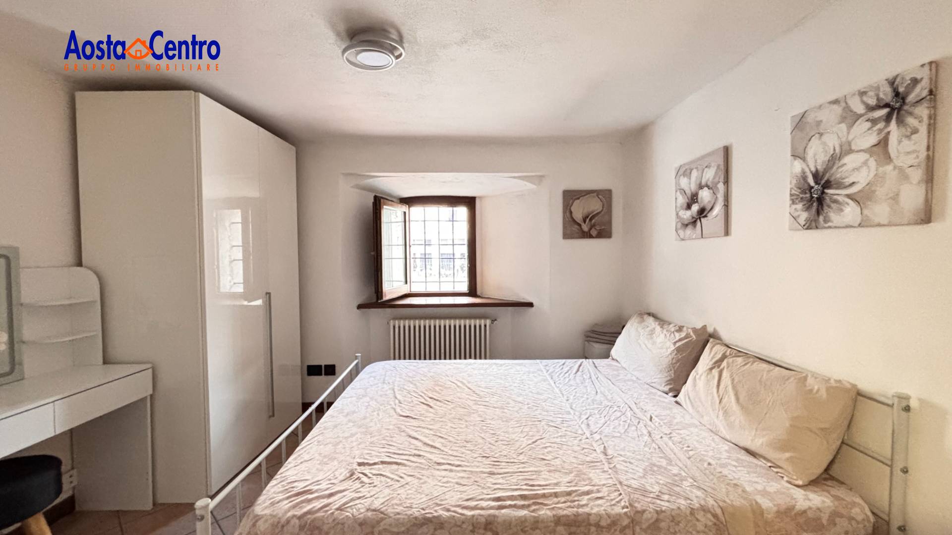 Bilocale in vendita a Aosta, Centro