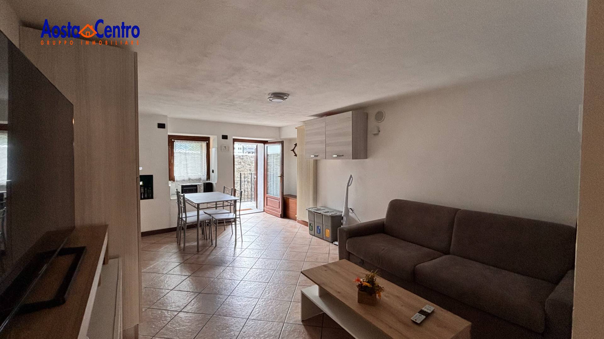 Bilocale in vendita a Aosta, Centro
