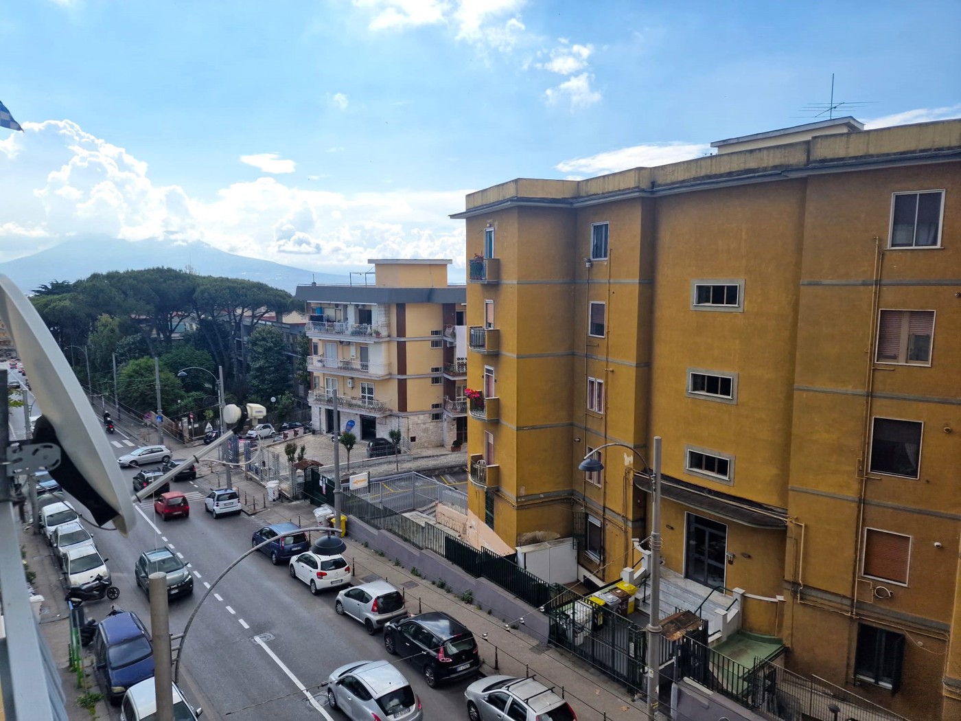 Bilocale ristrutturato a Napoli