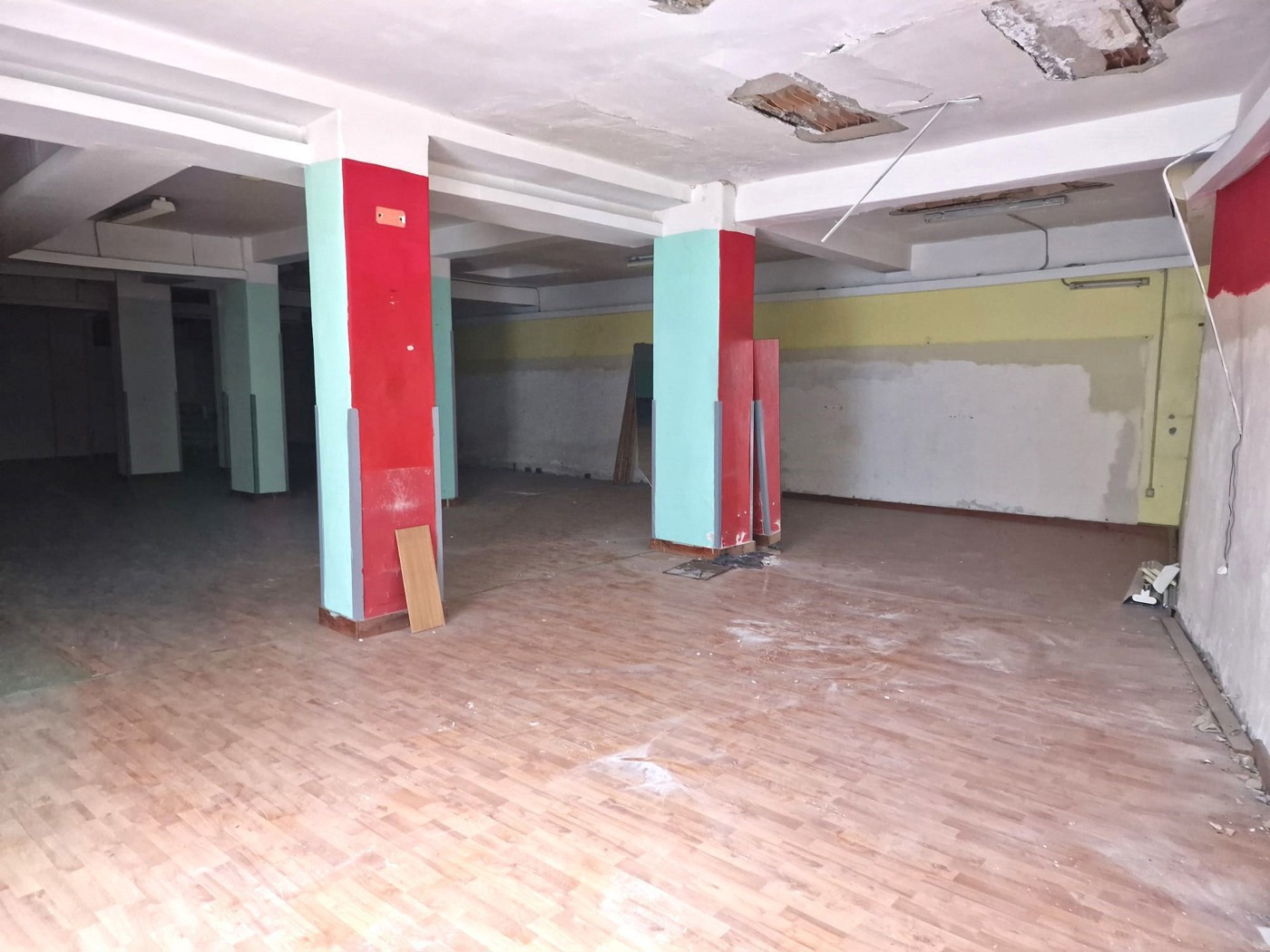 Magazzino in affitto a Napoli