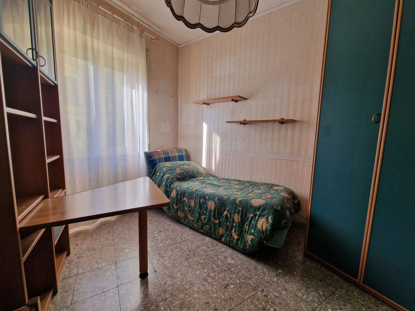 Trilocale con box a Napoli