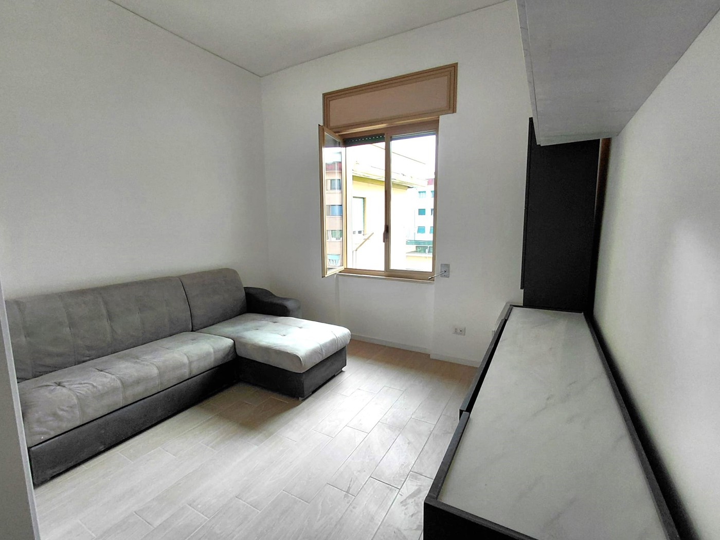 Bilocale arredato in affitto a Napoli