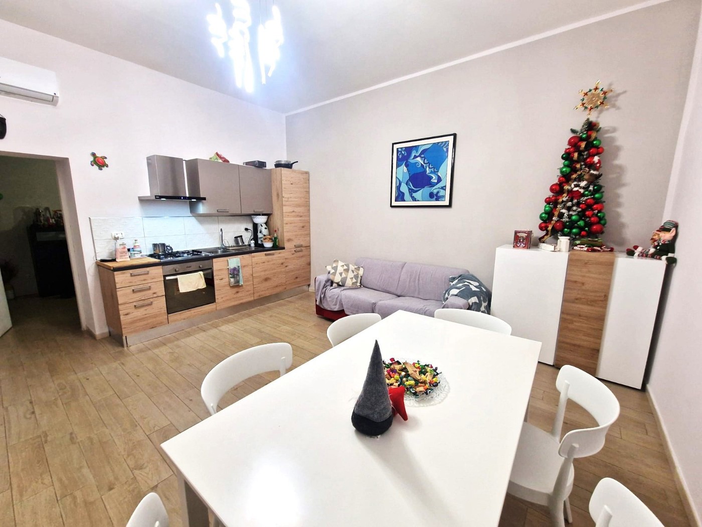 Bilocale arredato in affitto a Napoli