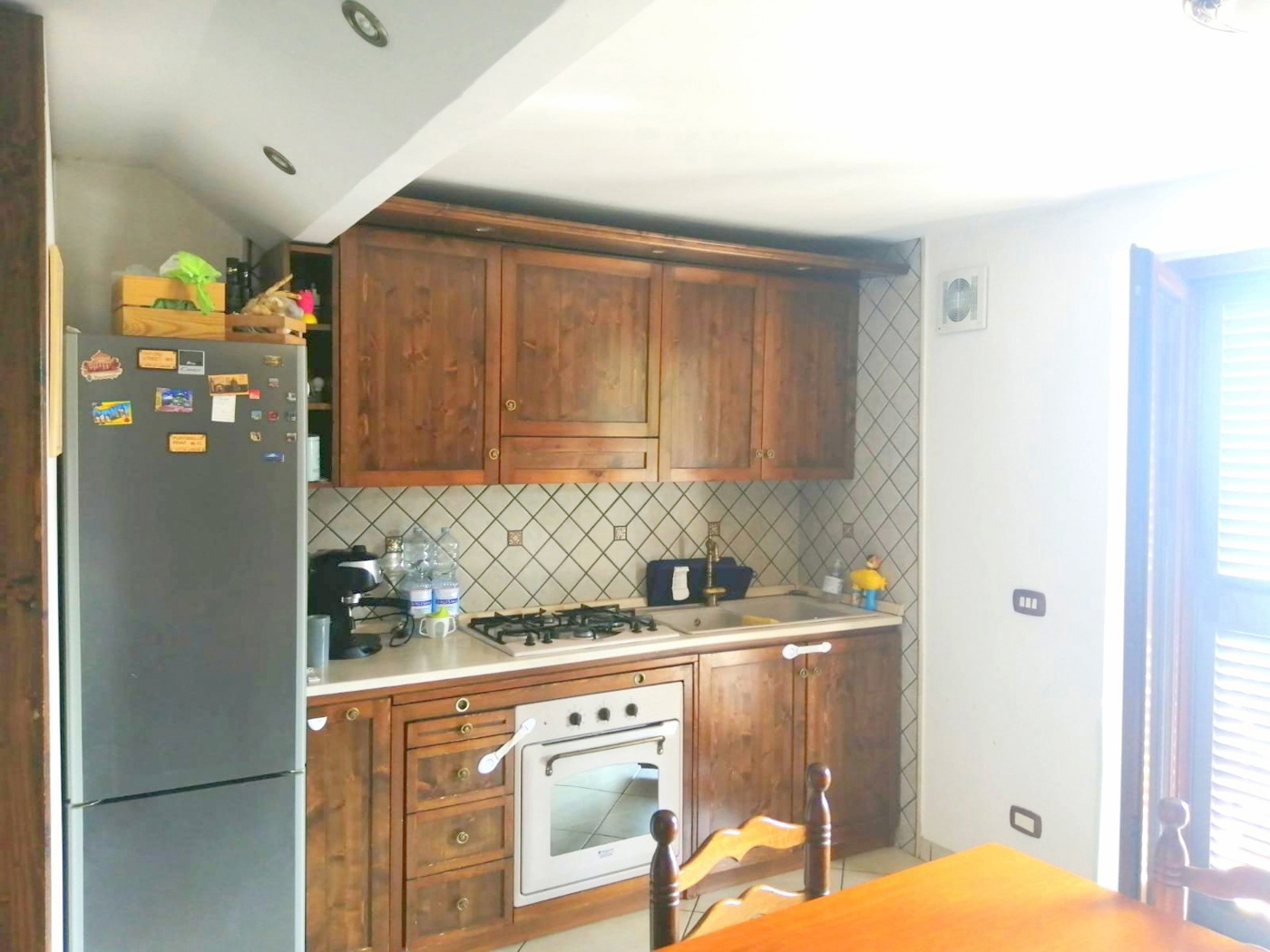 Trilocale arredato in affitto a Marano di Napoli