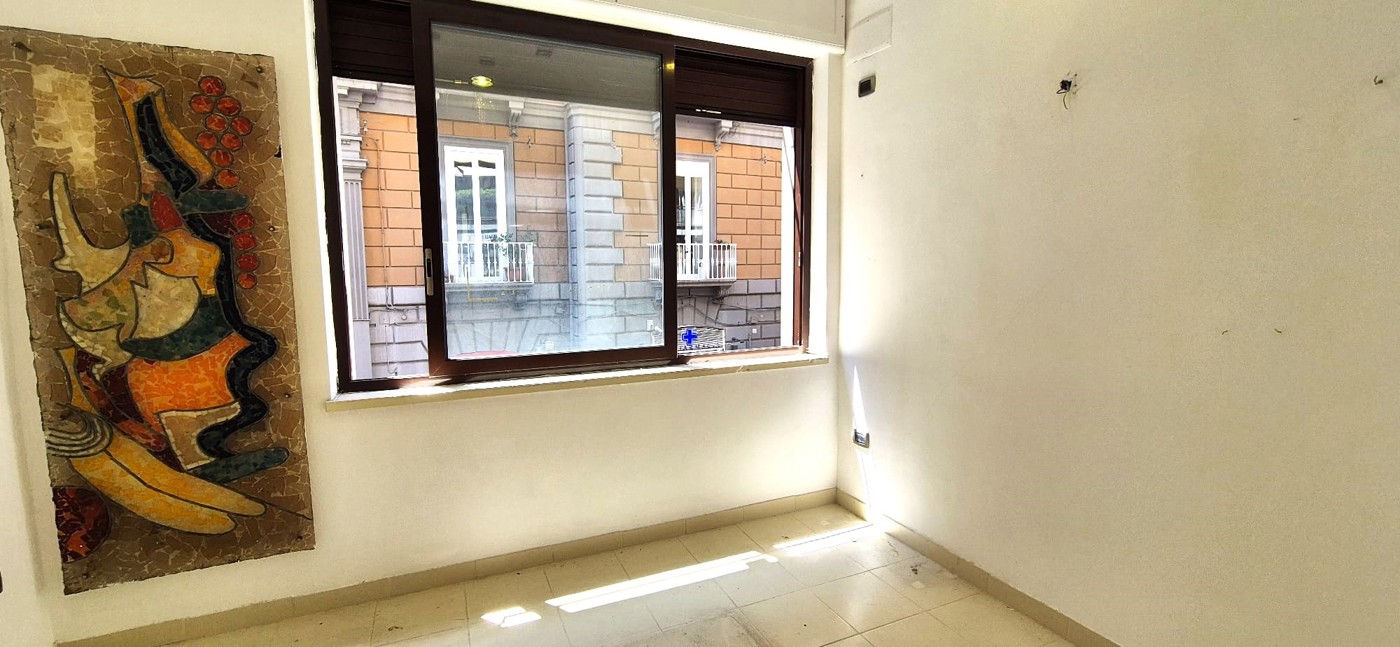 Ufficio in affitto a Napoli