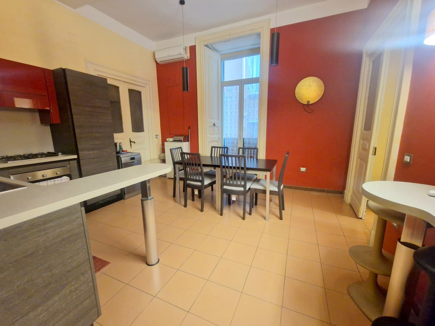 Quadrilocale in vendita a Napoli