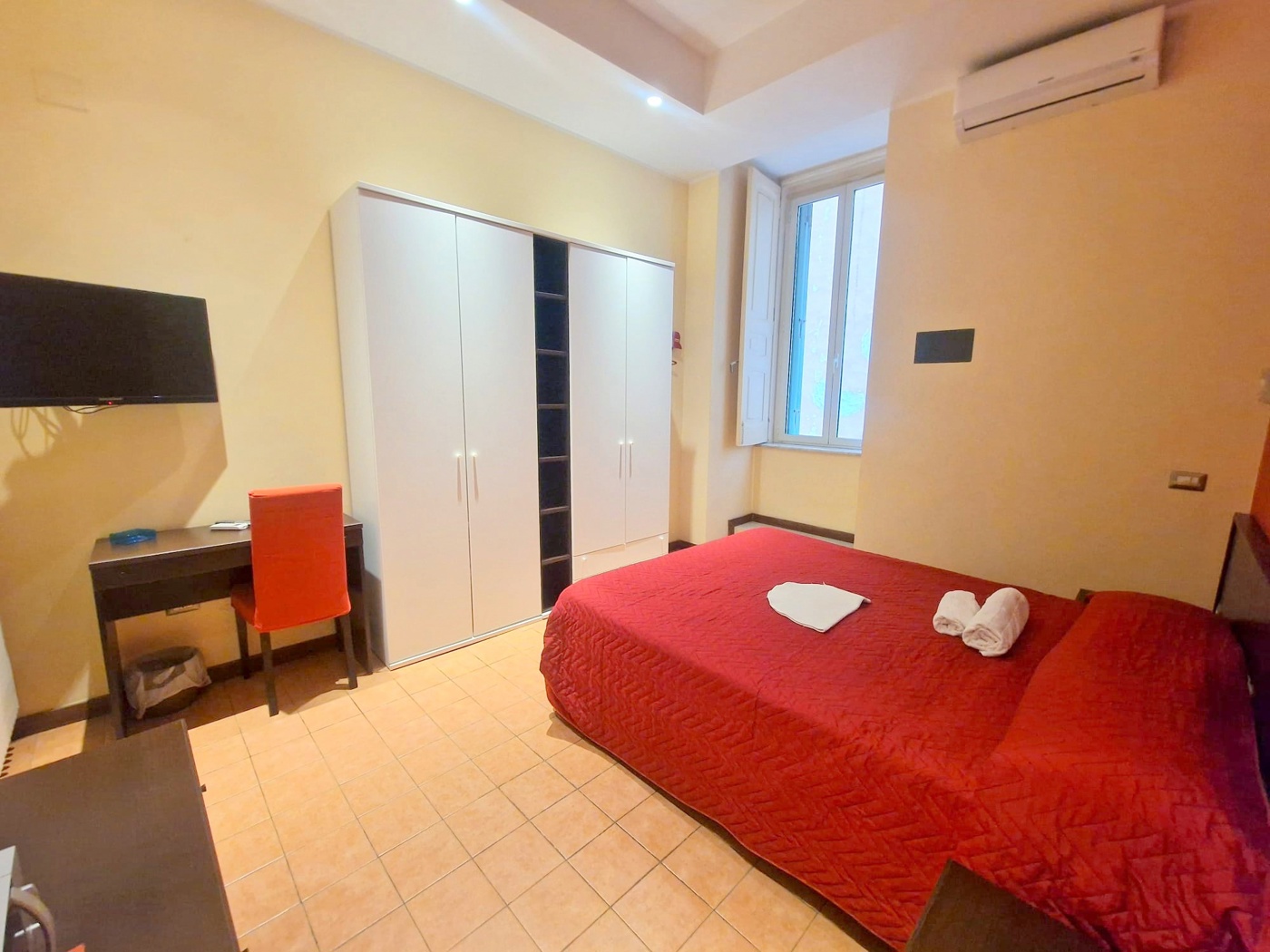 Quadrilocale in vendita a Napoli