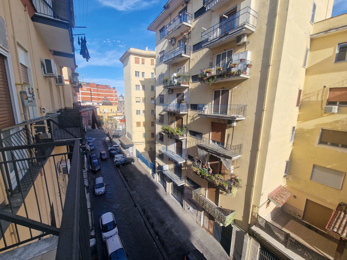 Bilocale arredato in affitto a Napoli