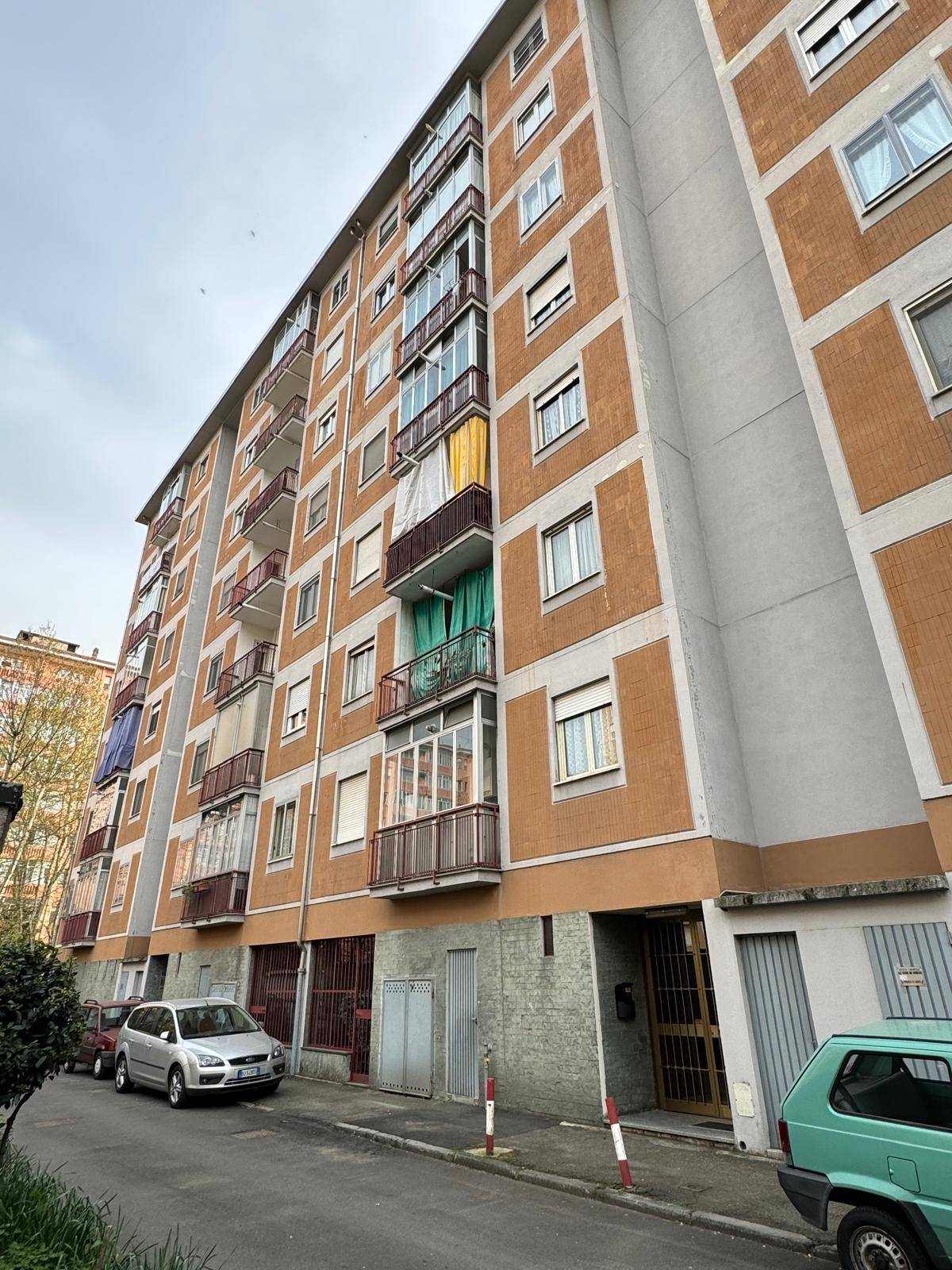 Appartamento con box, Torino mirafiori sud