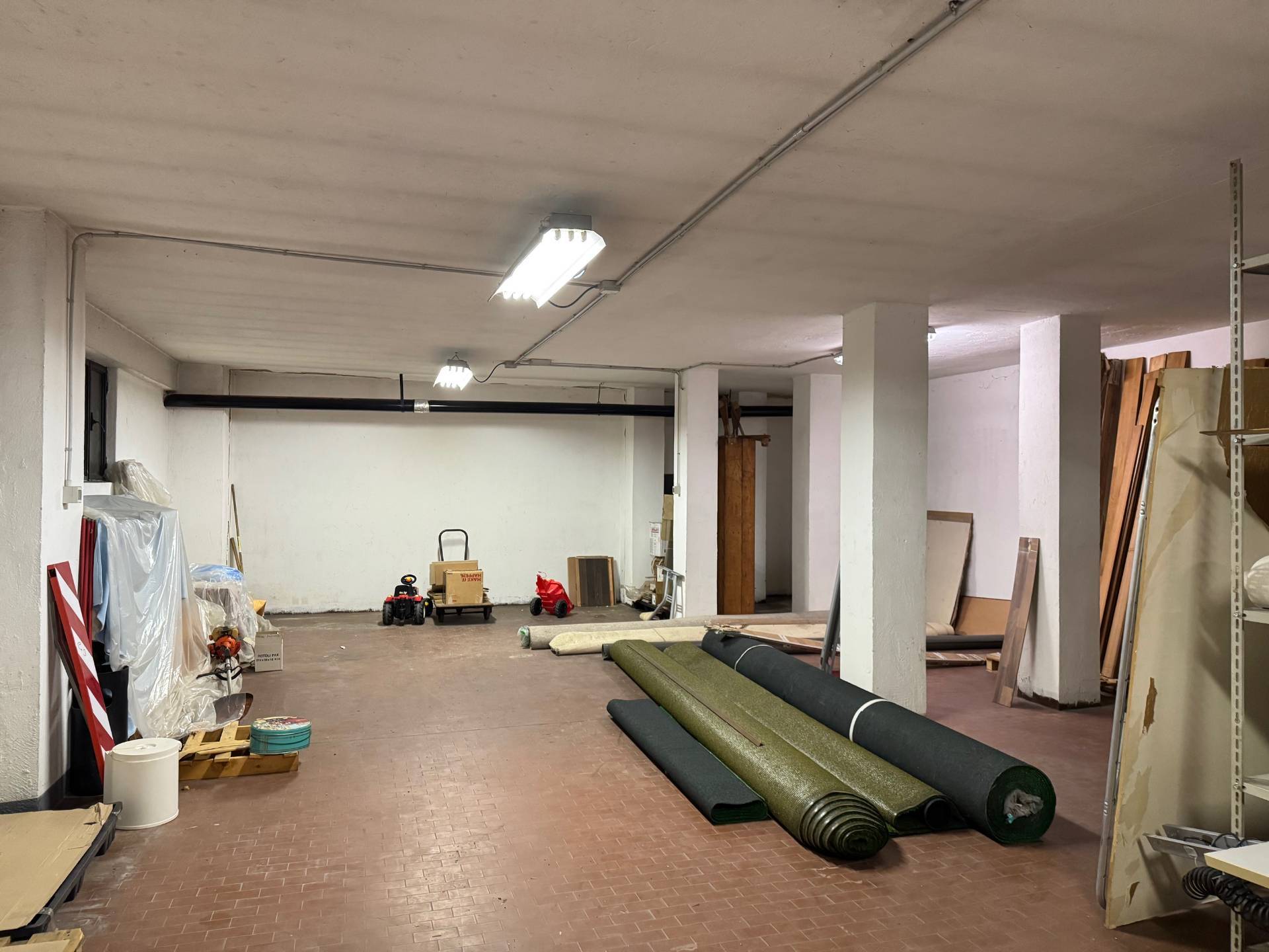 BOX in vendita a Torino, Nizza Millefonti