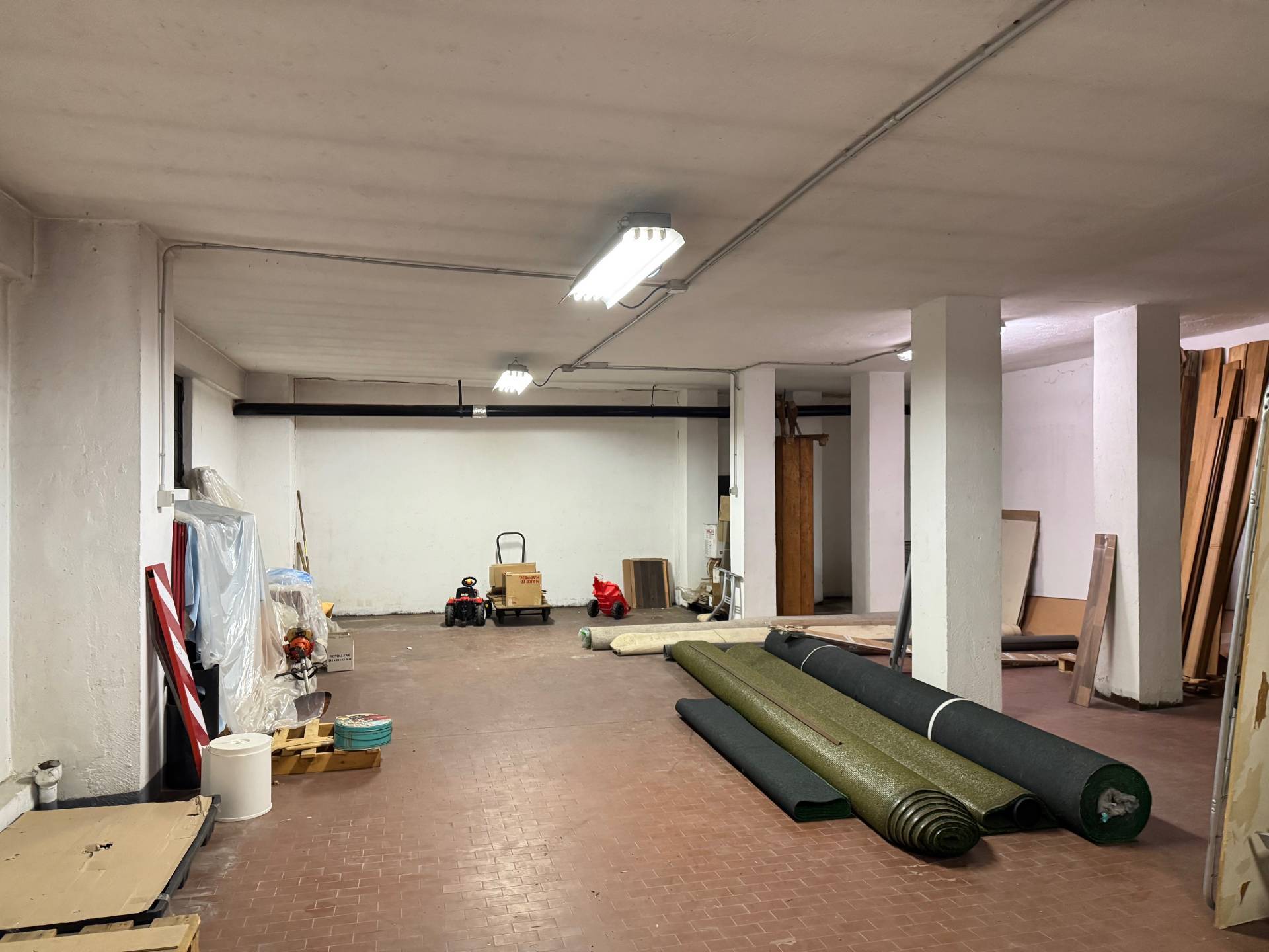 BOX in vendita a Torino, Nizza Millefonti