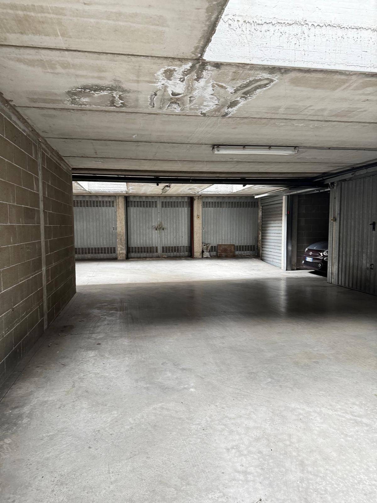 Box o garage in affitto a Torino, Mirafiori sud
