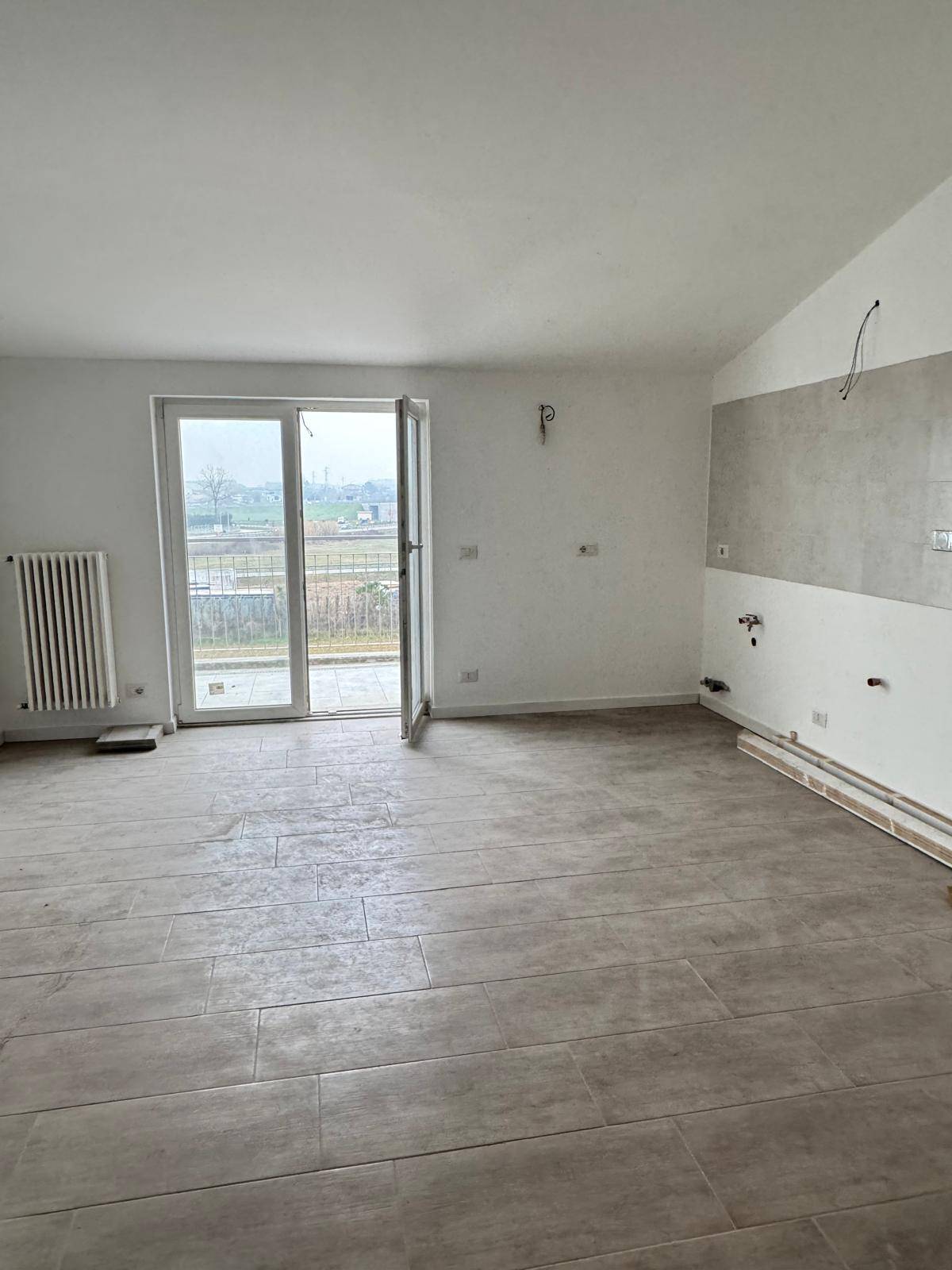 Appartamento in affitto a Santena