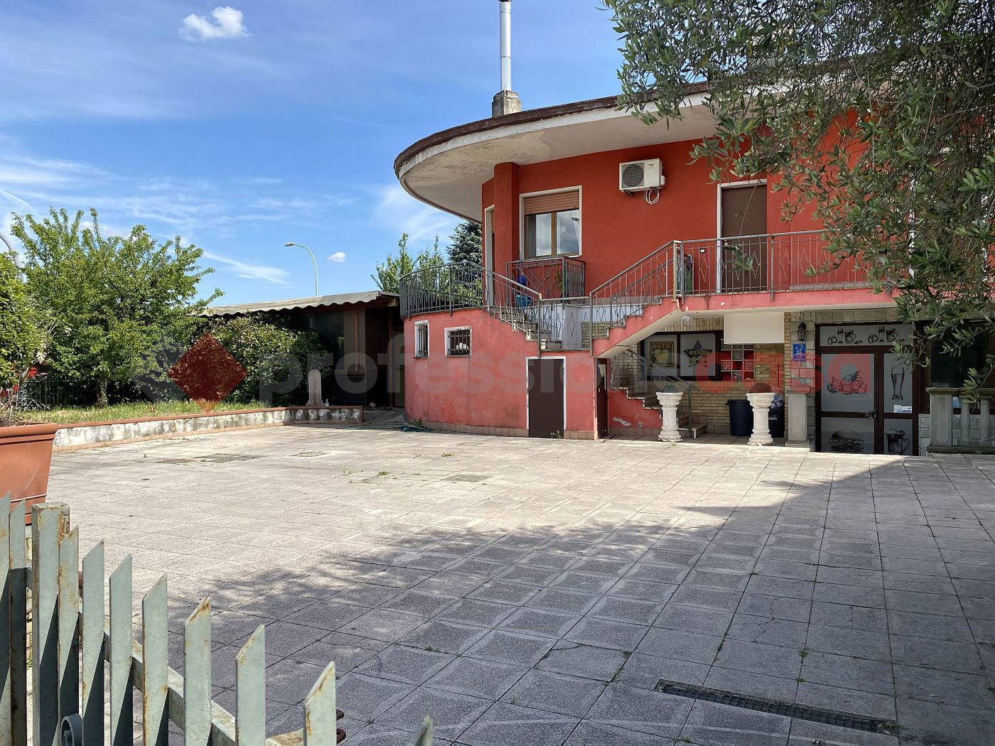 Villa in vendita a Solza