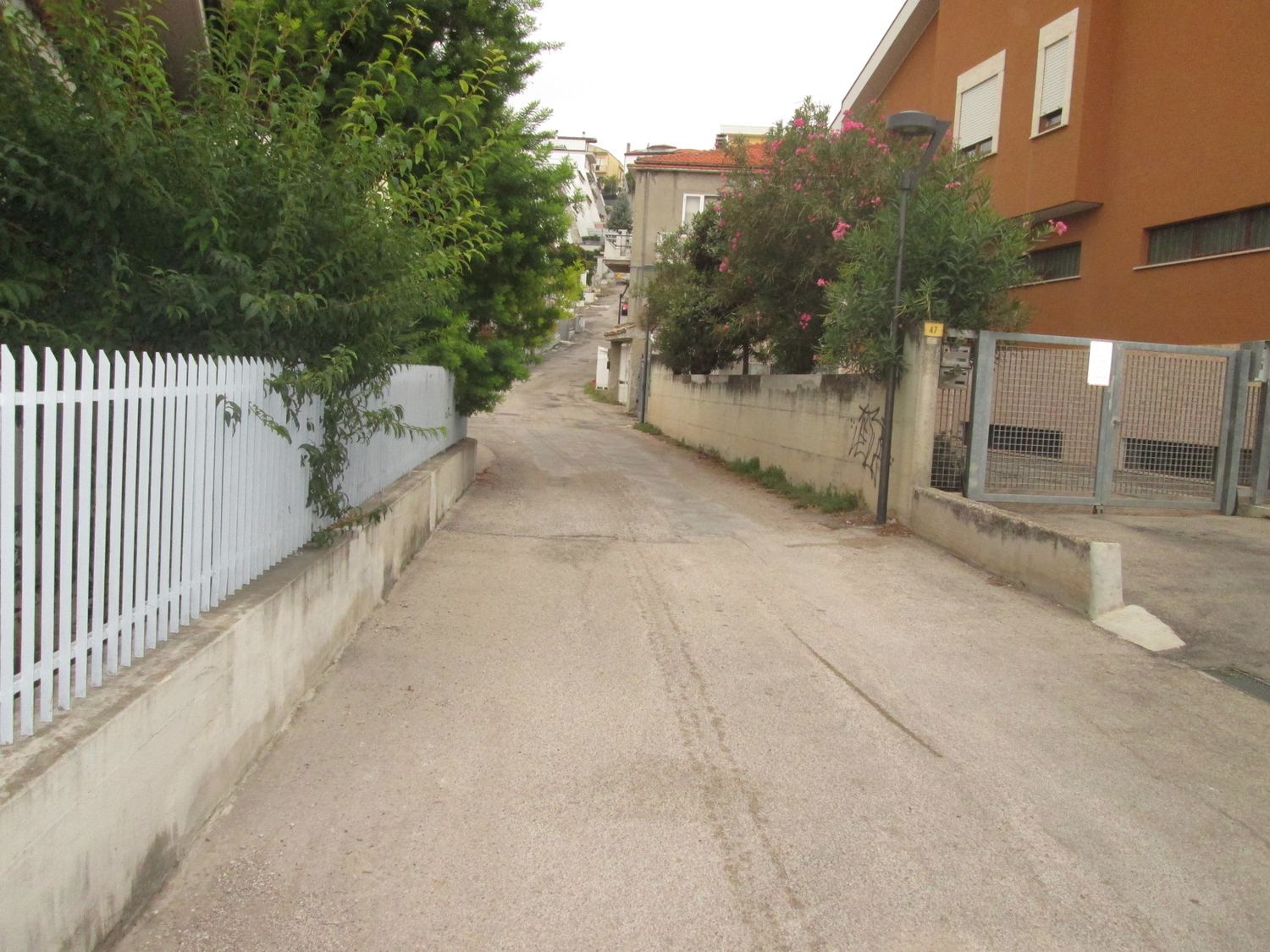 Box/Garage 20mq in vendita in via di sotto 51, Pescara