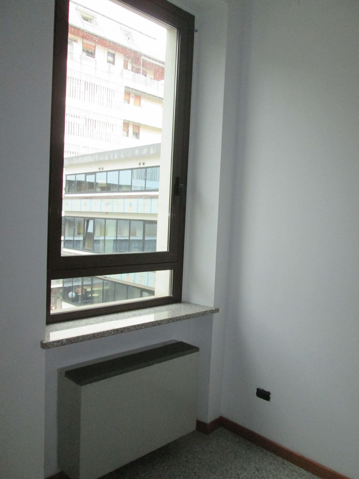 Ufficio in affitto in via messina 7, Pescara