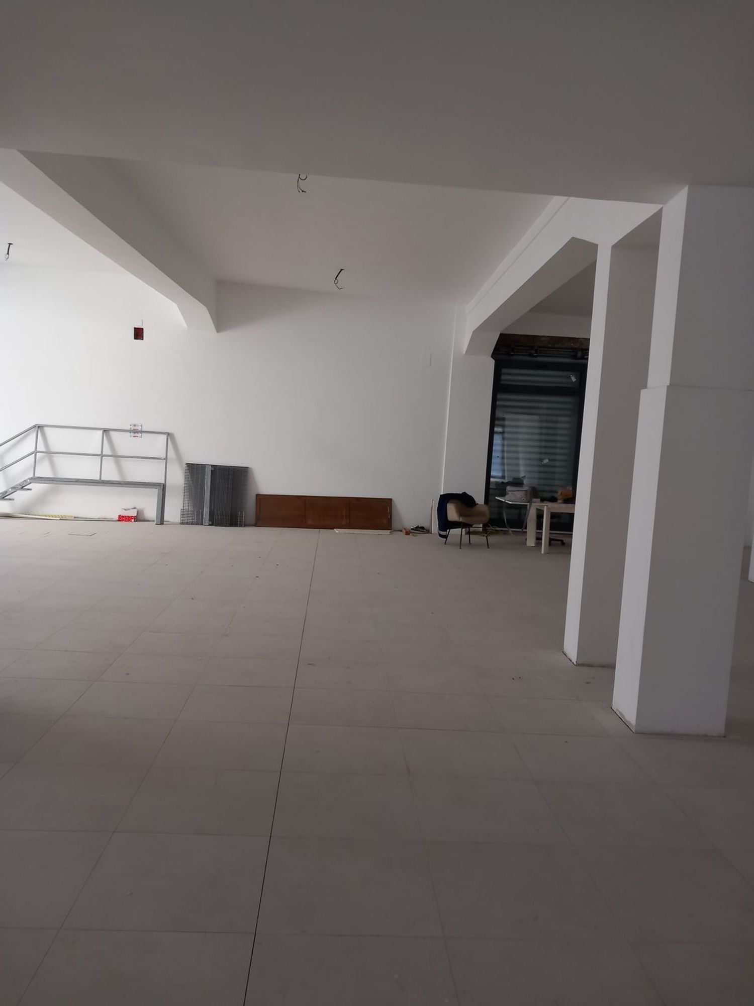 Locale commerciale in affitto in via forti 0, Pescara