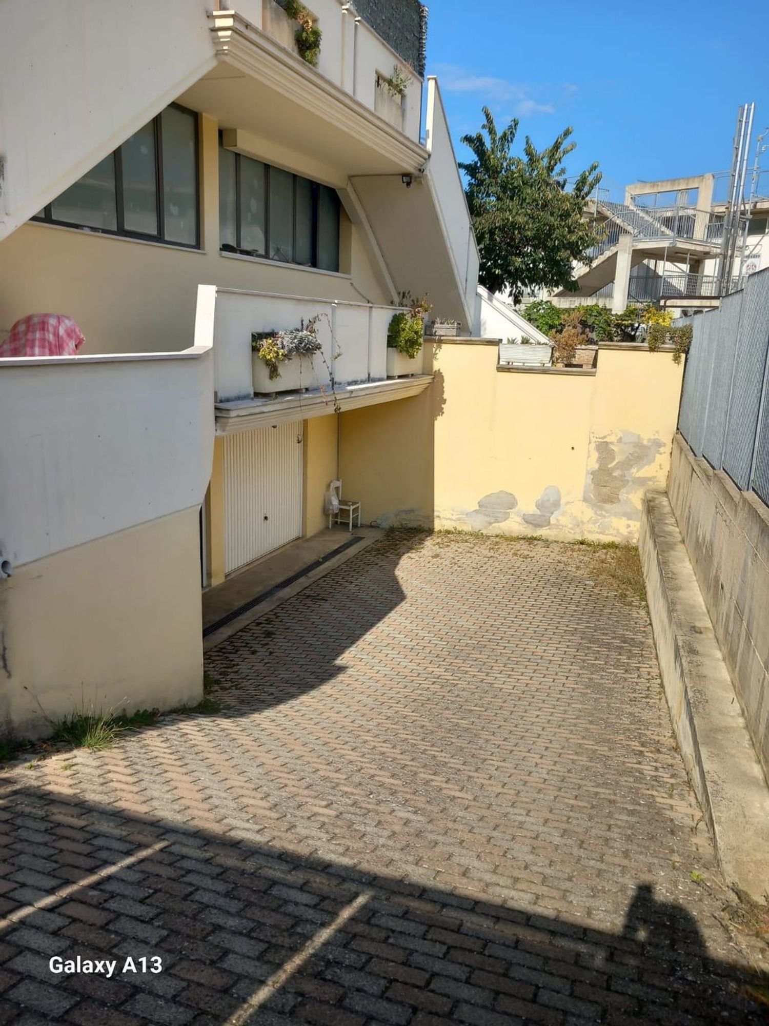 Box/Garage 98mq in vendita in via nazionale adriatica nord 0, Pescara