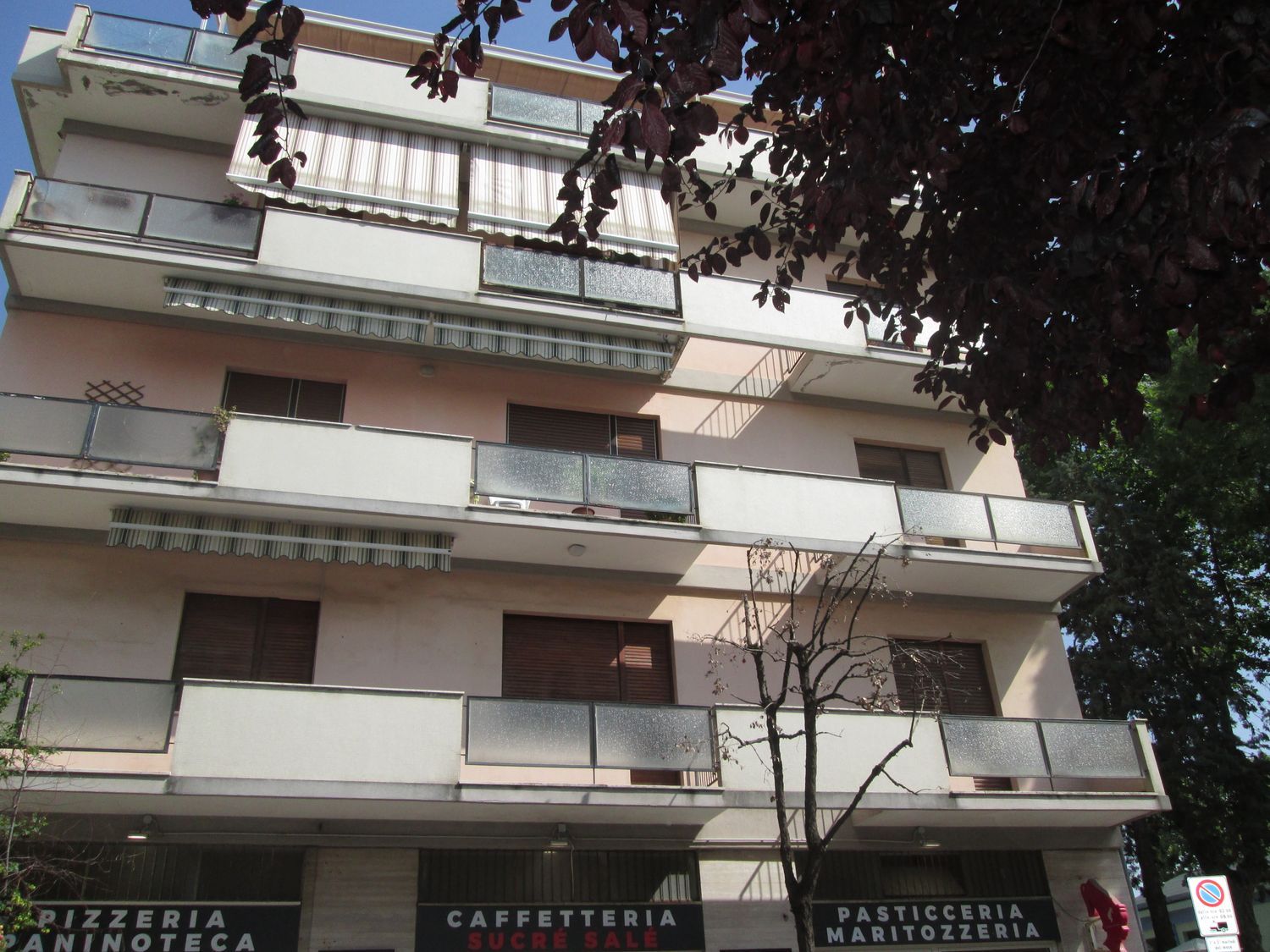 Box/Garage 20mq in affitto in via camillo benso conte di cavour 30, Pescara