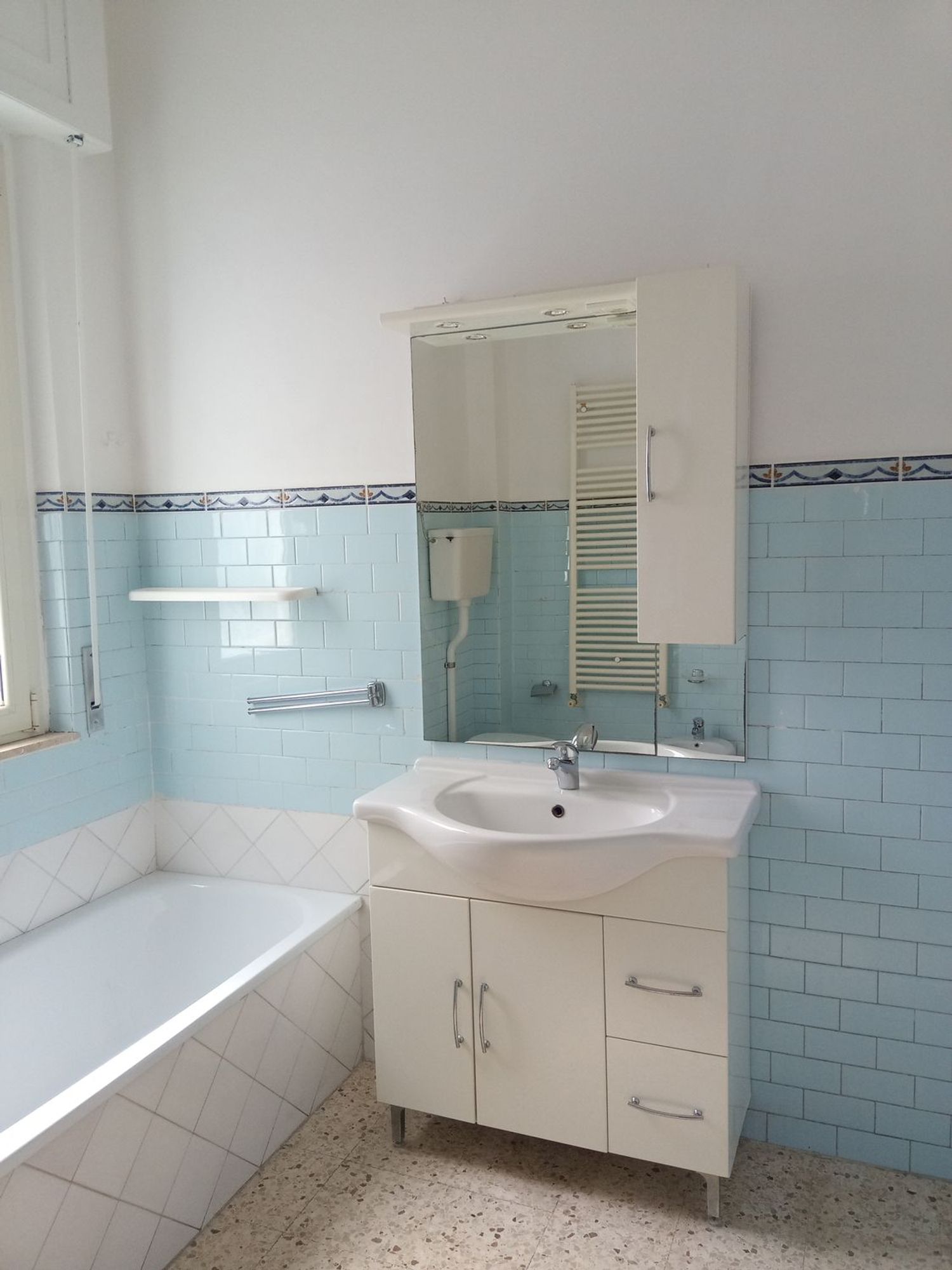 Trilocale in affitto in via via ticino 1, Montesilvano