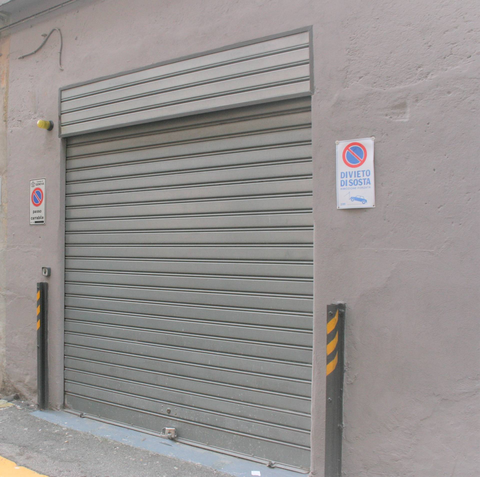 Box/Garage 45mq in vendita, Genova sampierdarena