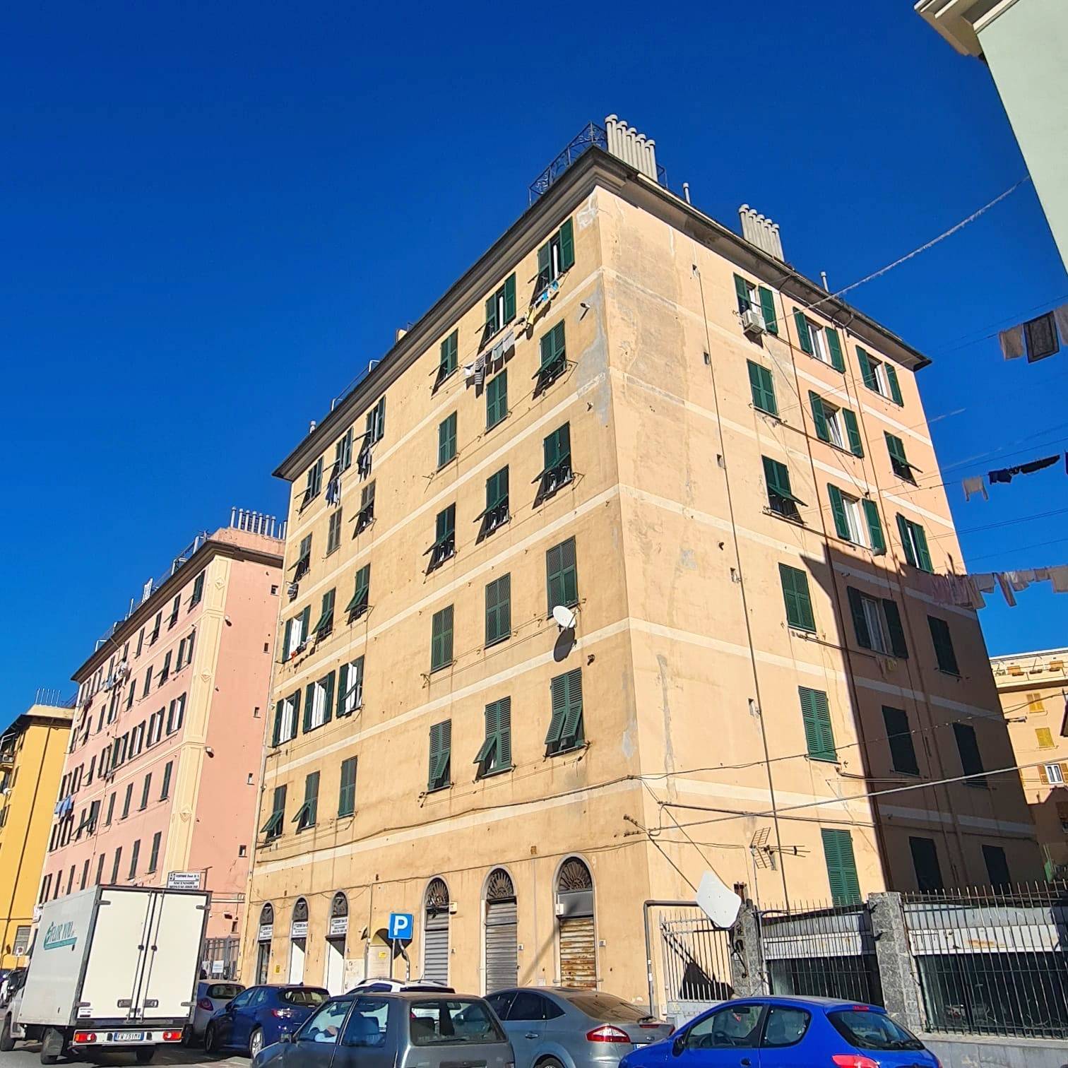 Appartamento in vendita a Genova, Marassi