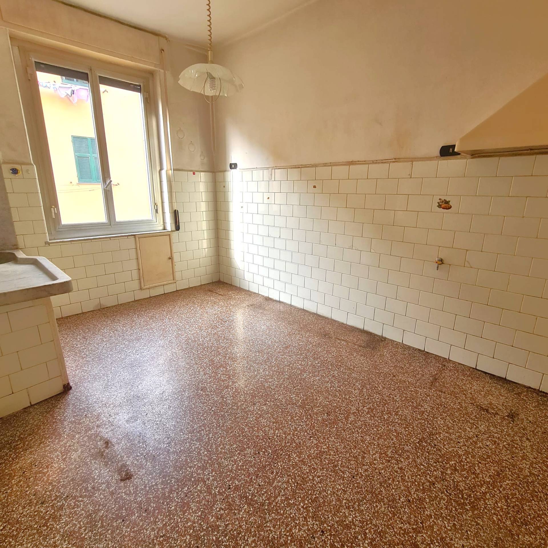 Appartamento in vendita a Genova, Sampierdarena